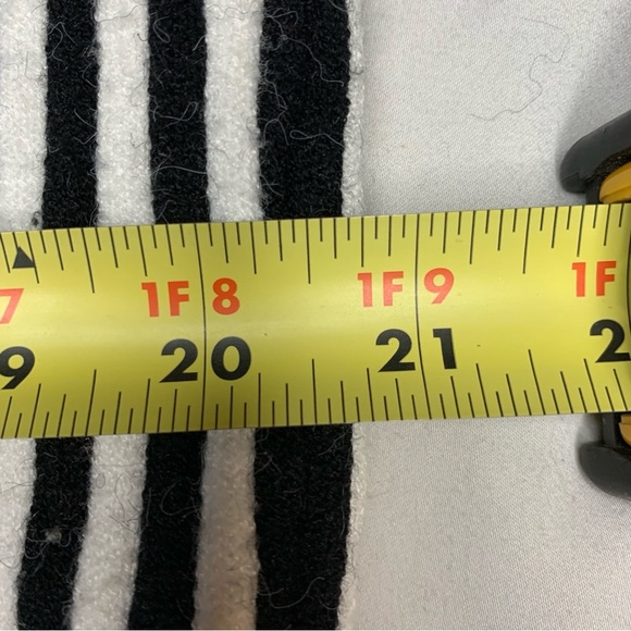 Moon River Sweater V Neck Knit Black & White Striped Cabin-core Minimalist Sz M - Picture 7 of 9